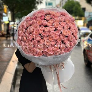 Bó hoa 180 hồng Julieta Siêu To S522