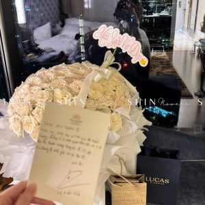 Bó Hoa 100 hoa hồng Ohara Trắng S563