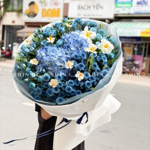 Bó Hoa Hồng Xanh Dương Mix Tú Cầu siêu to S565