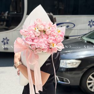 Bó Hoa Kem hoa Hồng Tiểu Tiên Nữ S572