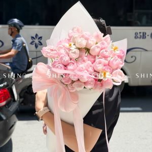 Bó Hoa Kem hoa Hồng Tiểu Tiên Nữ S572