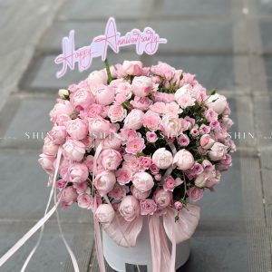 Hộp hoa hồng chùm điền mật và hồng chùm Plume H139