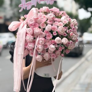 Hộp hoa hồng chùm điền mật và hồng chùm Plume H139