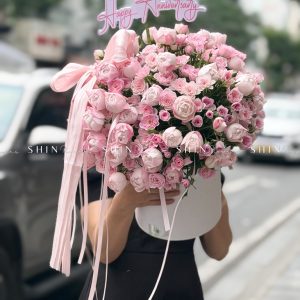 Hộp hoa hồng chùm điền mật và hồng chùm Plume H139