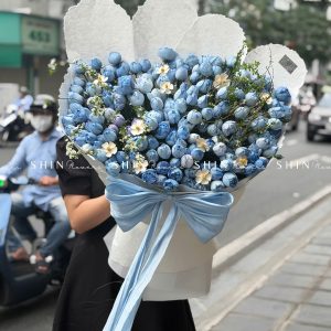 Bó Hoa Hồng tiểu tiên nữ - Plume Xanh Dương Khổng lồ S581