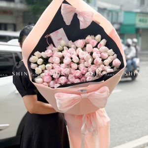 Bó Hoa Kem hoa Hồng Tiểu Tiên Nữ - Hồng Plume S579