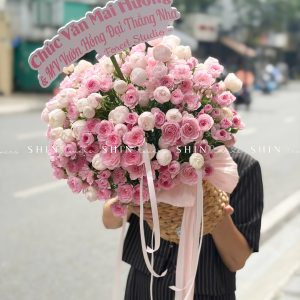 Hộp hoa hồng chùm điền mật và hồng chùm Plume H147