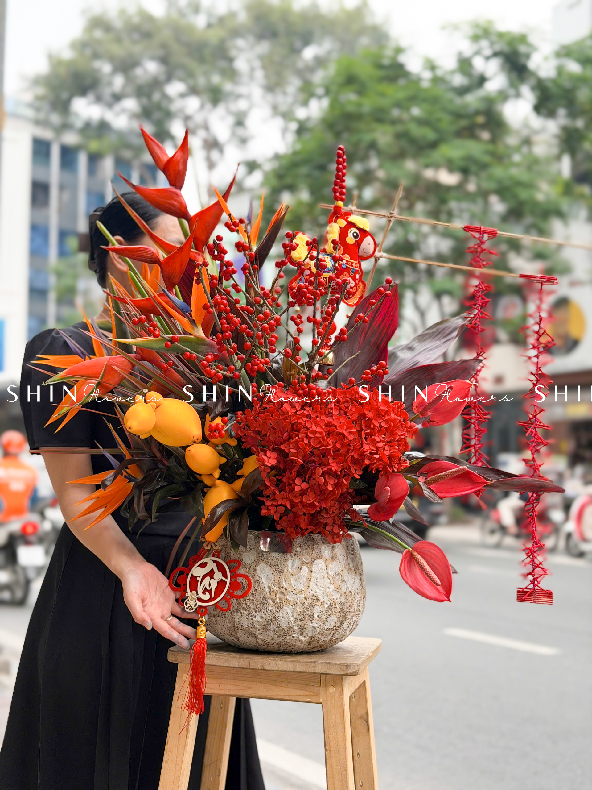 Lẵng Hoa Tết - Mã Đáo Thành Công H143