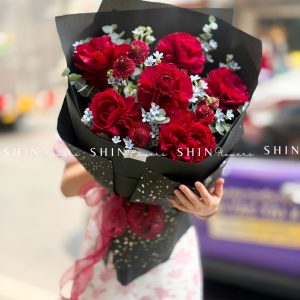 Hoa Bó 7 Mẫu Đơn Đỏ Old Faithful S604