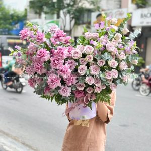 Lẵng Hoa Hồng Tím Sang Trọng H154