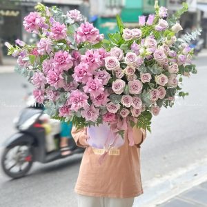 Lẵng Hoa Hồng Tím Sang Trọng H154