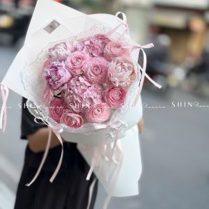 Hoa Bó 3 Mẫu Đơn Sarah Hồng mix cẩm tú cầu S635