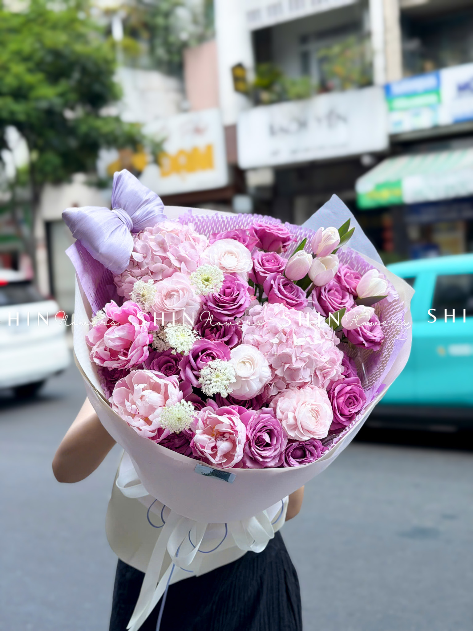 Hoa Bó Mẫu đơn mix Mao Lương Hồng Nhật Bản mix Tulip tím S675