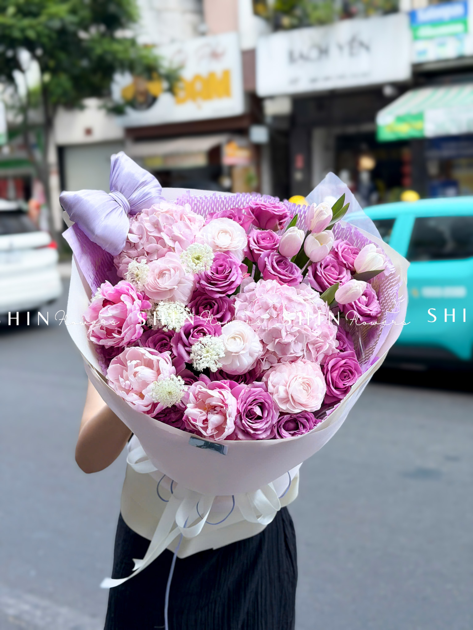 Hoa Bó Mẫu đơn mix Mao Lương Hồng Nhật Bản mix Tulip tím S675