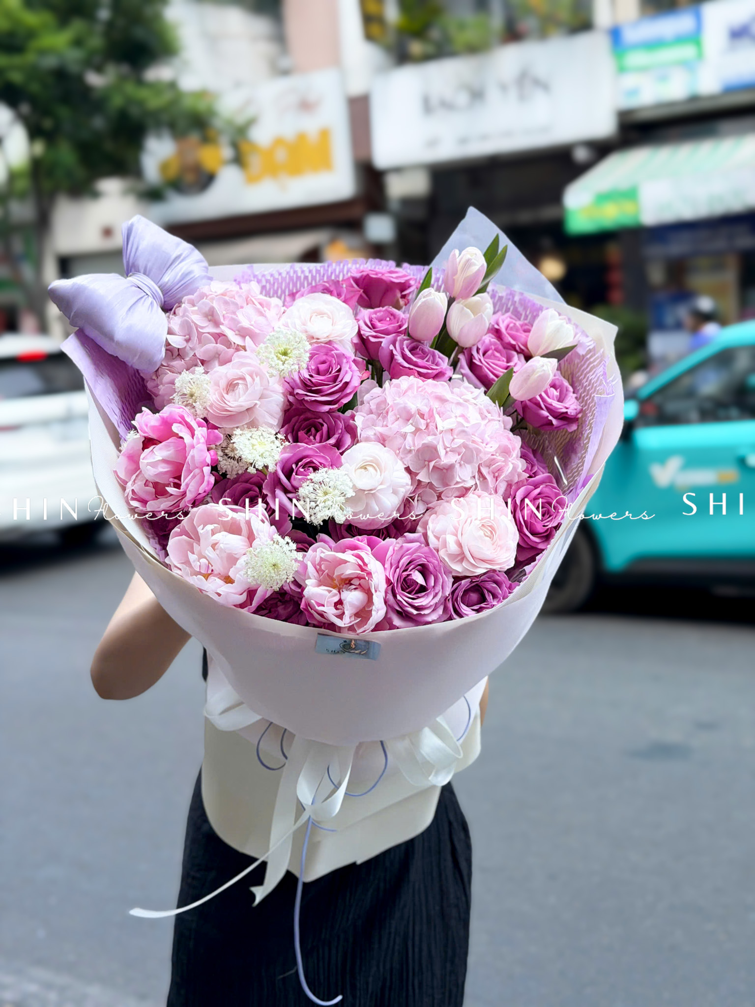 Hoa Bó Mẫu đơn mix Mao Lương Hồng Nhật Bản mix Tulip tím S675
