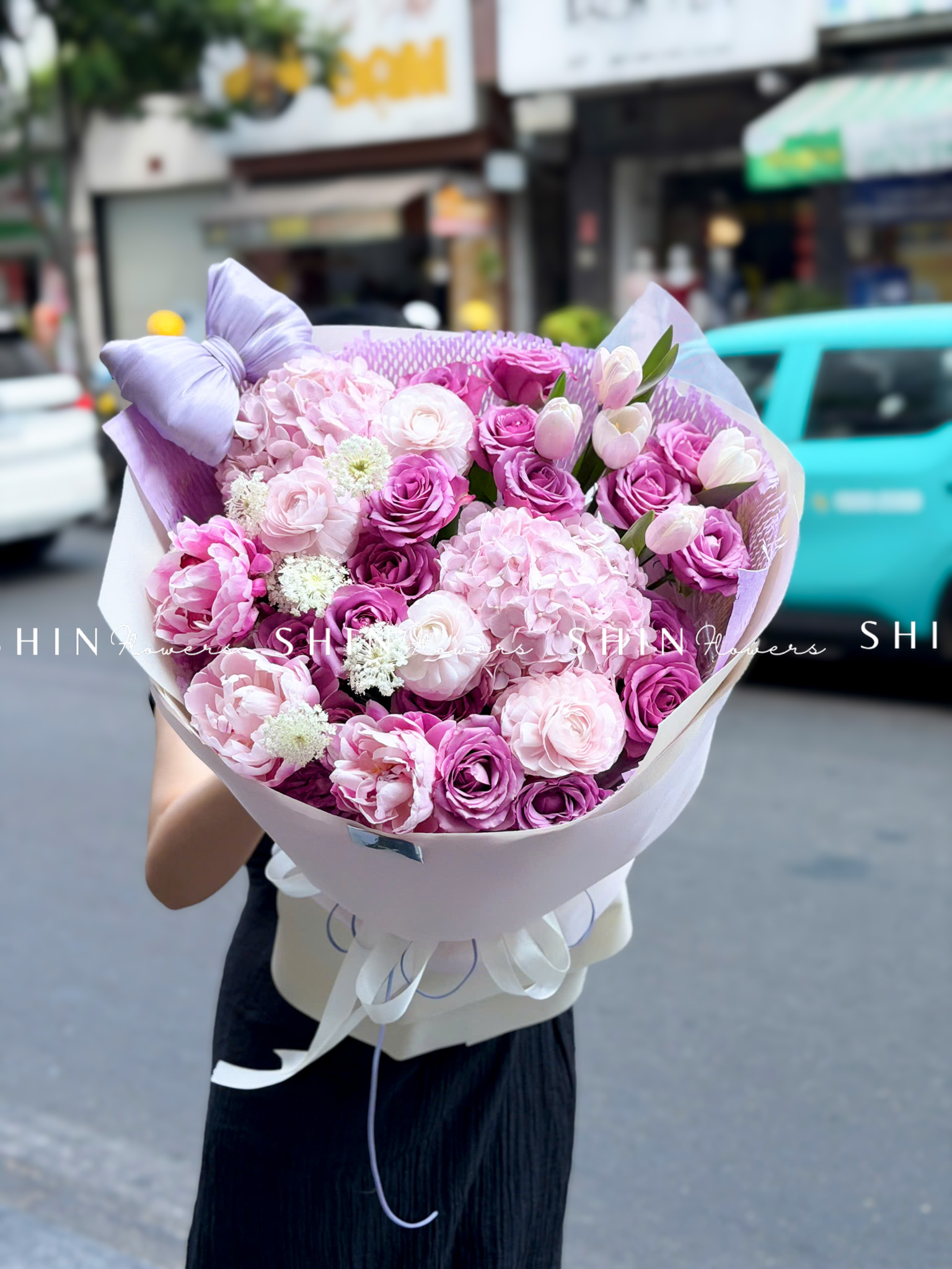Hoa Bó Mẫu đơn mix Mao Lương Hồng Nhật Bản mix Tulip tím S675