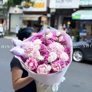 Hoa Bó Mẫu đơn mix Mao Lương Hồng Nhật Bản mix Tulip tím S675