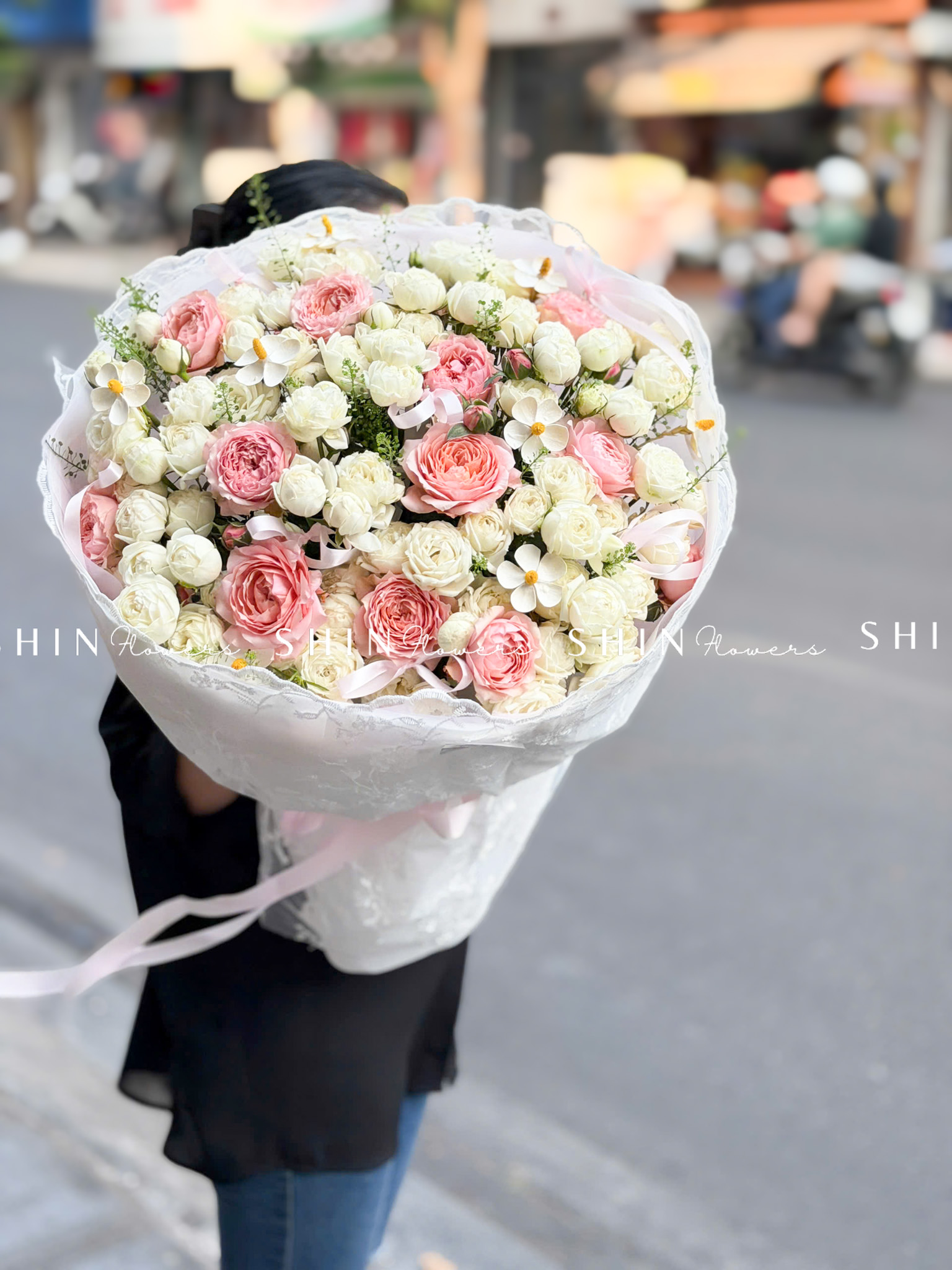 Bó hoa 50 Hoa Hồng Đỏ S670