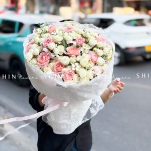 Bó hoa 50 Hoa Hồng Đỏ S670