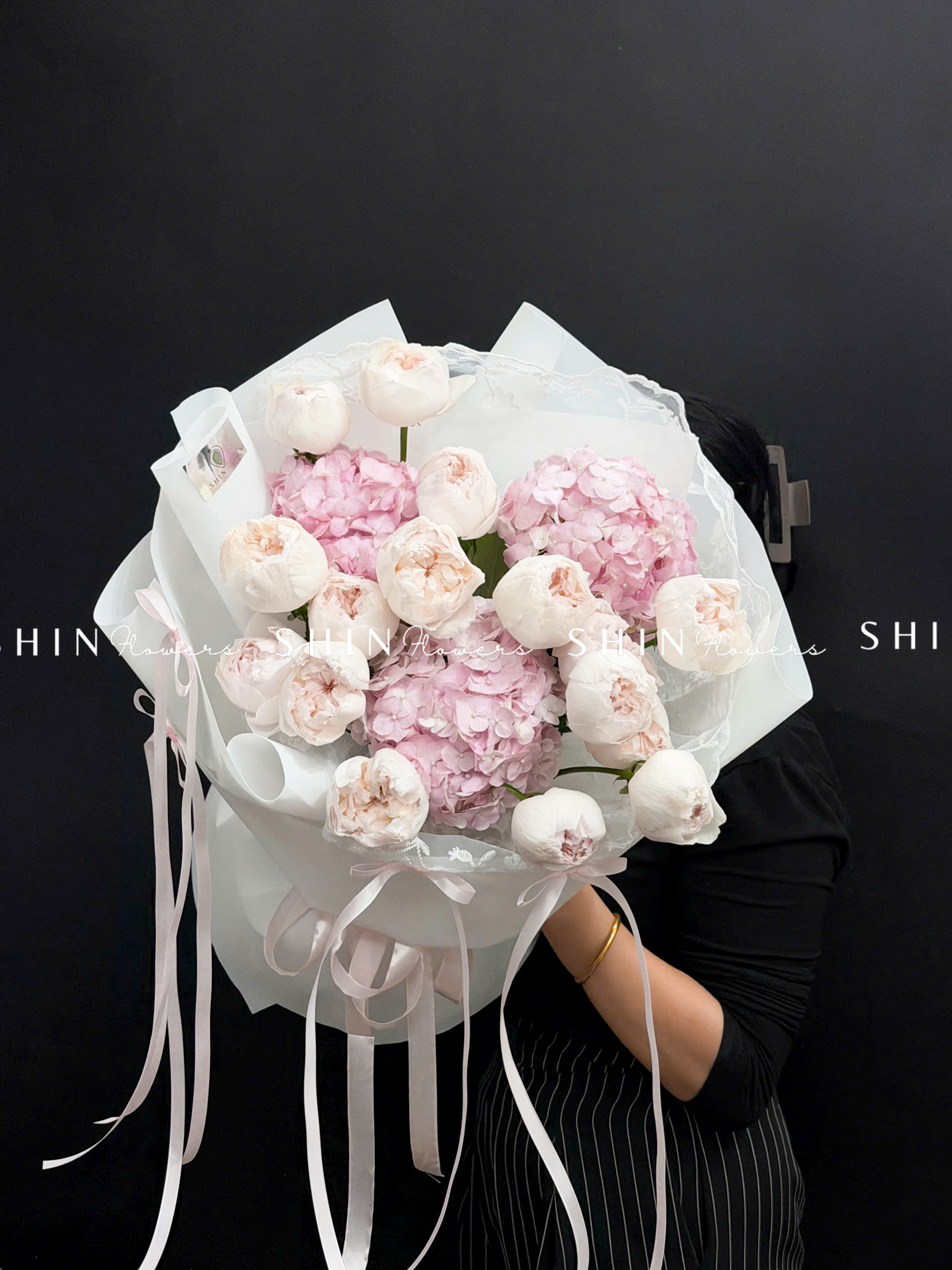 Hoa Bó hoa hồng Cute White Rose mix 3 cẩm tú cầu hồng S648