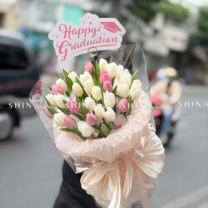 Bó Hoa 30 Tulip Hồng mix trắng S641