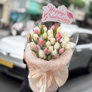 Bó Hoa 30 Tulip Hồng mix trắng S641
