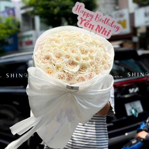 Bó Hoa 40 hồng trắng White Ohara S643