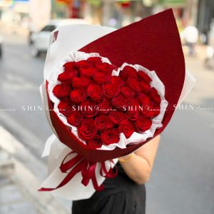Bó 36 Hoa Hồng Đỏ trái tim S650