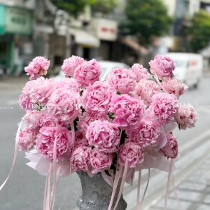 Hộp hoa 32 cành Mẫu Đơn Sarah Hồng H155
