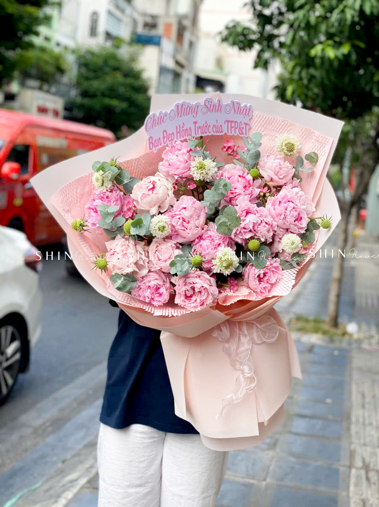 Hoa Bó 16 Mẫu Đơn Sarah Hồng mix lá S663