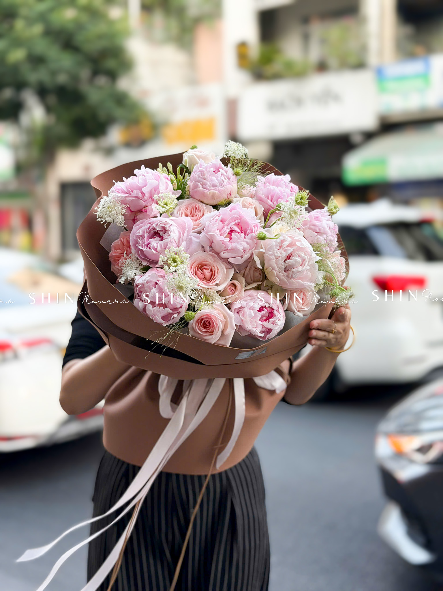 Hoa Bó 9 Mẫu Đơn Sarah Hồng mix nhẹ nhàng S659