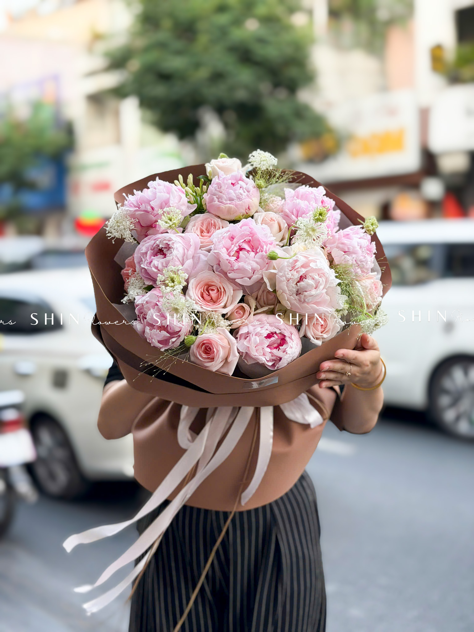 Hoa Bó 9 Mẫu Đơn Sarah Hồng mix nhẹ nhàng S659