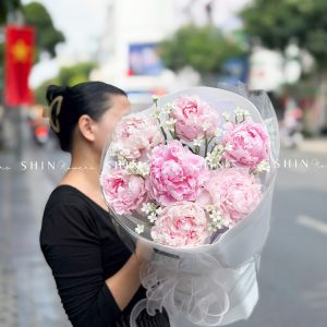 Hoa Bó 7 Mẫu Đơn Sarah Hồng Mix tweedia trắng S658
