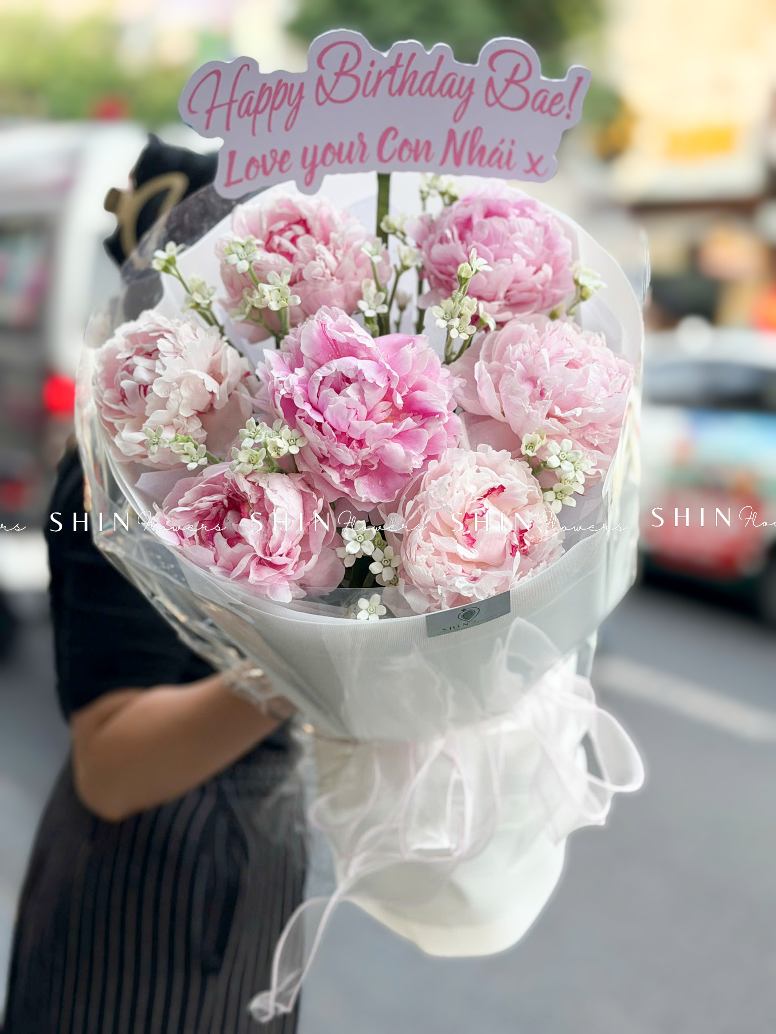 Hoa Bó 7 Mẫu Đơn Sarah Hồng Mix tweedia trắng S658