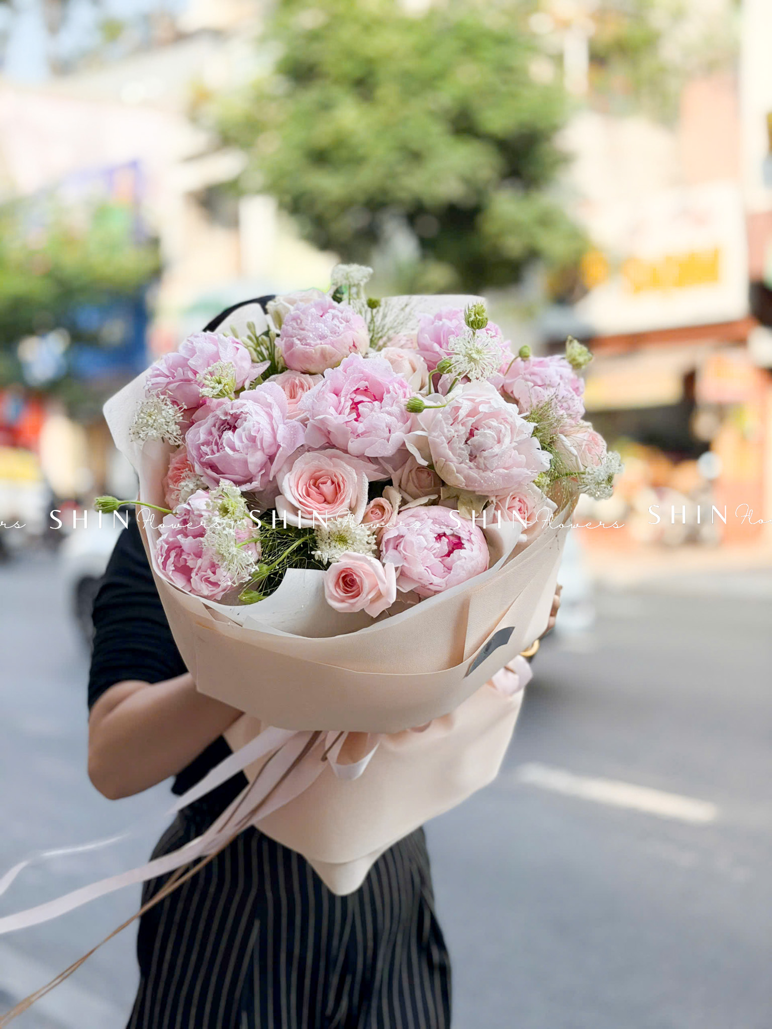 Hoa Bó 9 Mẫu Đơn Sarah Hồng Mix S657