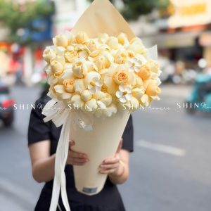 Bó Hoa cây kem hoa Hồng vàng Victo S665