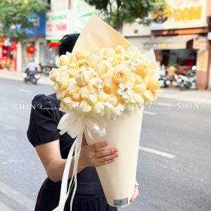 Bó Hoa cây kem hoa Hồng vàng Victo S665