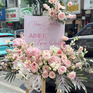 Kệ Hoa Khai Trương - Kệ Welcome - Bảng Chào Mừng K13