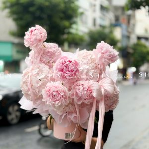 Hộp hoa Tú cầu mix Mẫu Đơn Sarah H158