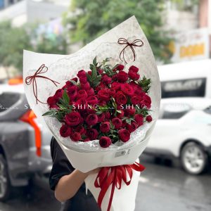 Bó Hoa Hồng chùm Red Piano - Red Lace S702