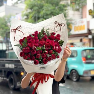 Bó Hoa Hồng chùm Red Piano - Red Lace S702
