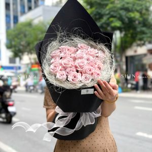 Bó hoa 35 cành Hồng Sweet Manta S698