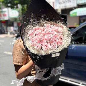 Bó hoa 35 cành Hồng Sweet Manta S698