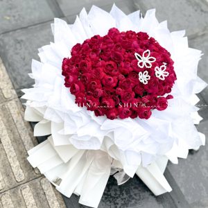 Bó Hoa Hồng chùm Red Piano - Red Lace S697