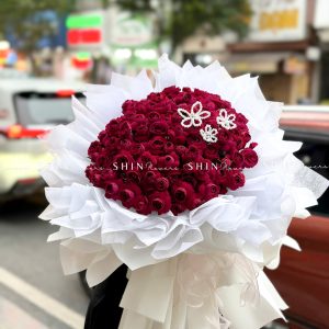 Bó Hoa Hồng chùm Red Piano - Red Lace S697