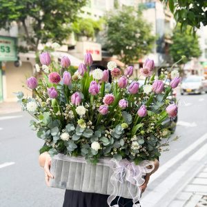 Hộp Hoa 20 Tulip Tím Hà Lan H159