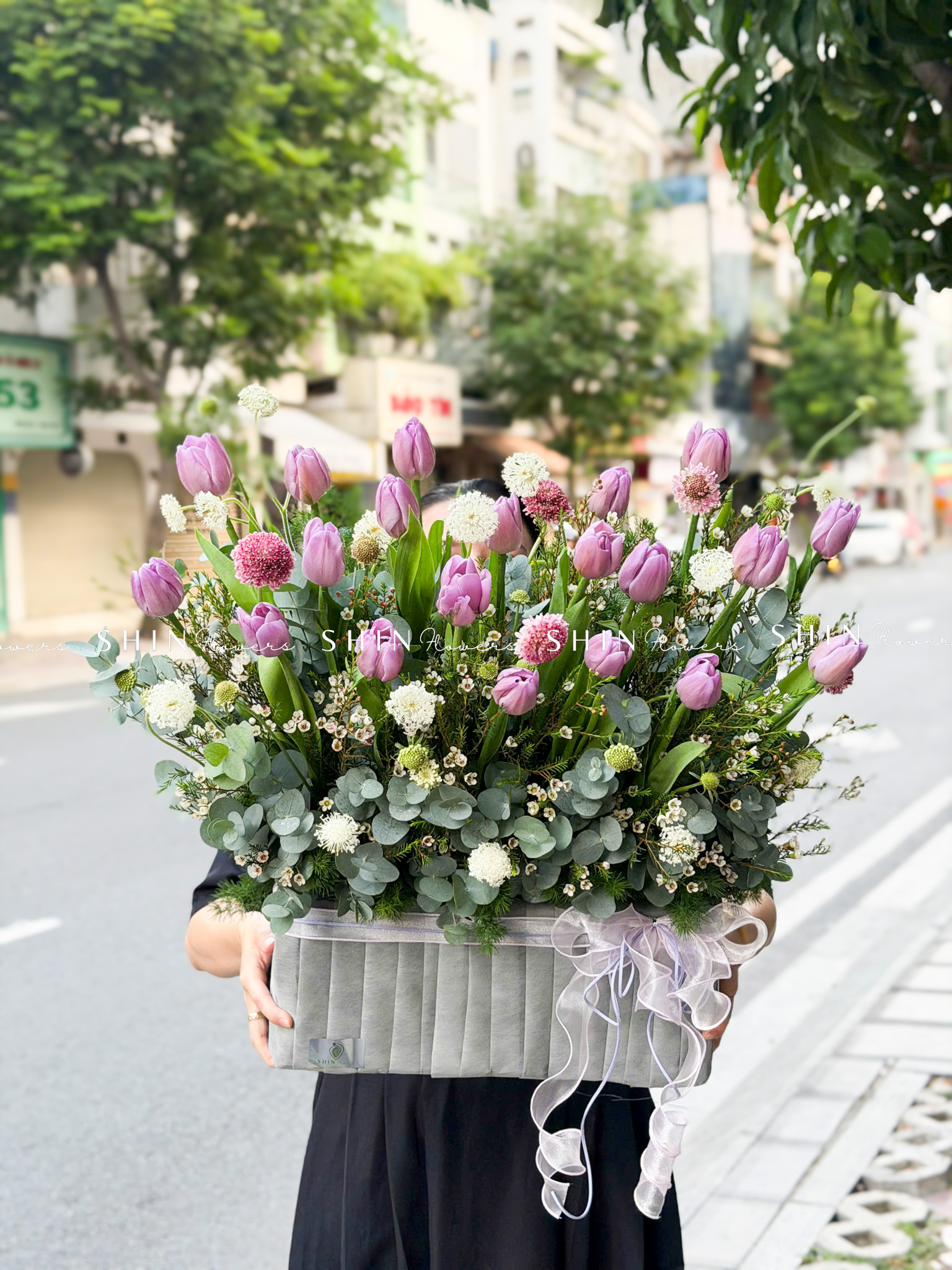 Hộp Hoa 20 Tulip Tím Hà Lan H159