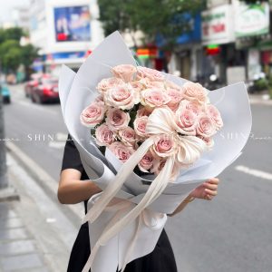 Bó hoa 35 cành Hồng Quicksand S695