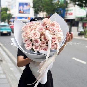 Bó hoa 35 cành Hồng Quicksand S695