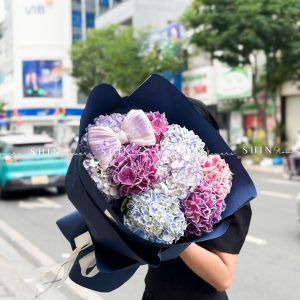 Bó Hoa 8 Cẩm Tú Cầu Mix Màu S693